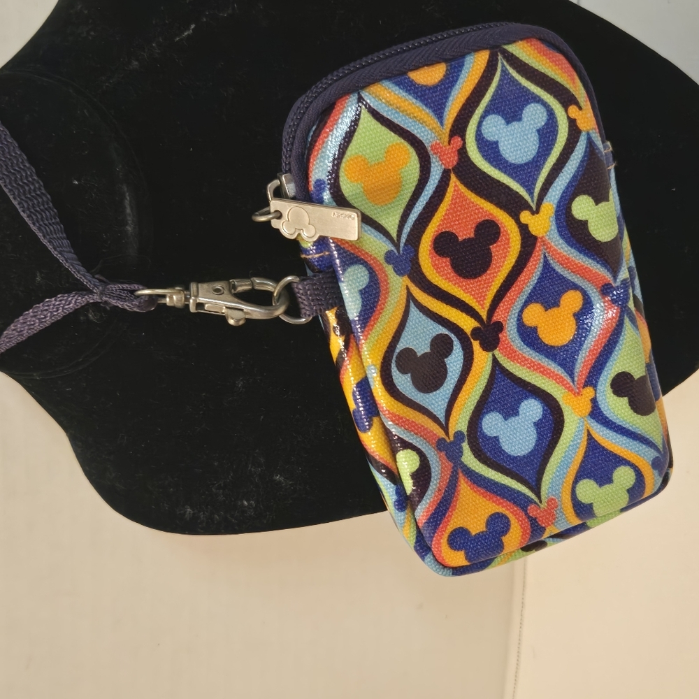 DISNEY Pouch - Picture 7 of 9